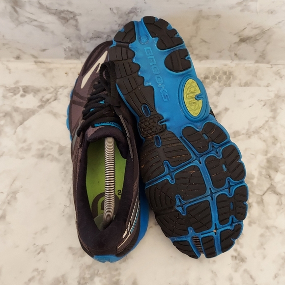 Pre-owned brooks pure cadence - Picture 9 of 12